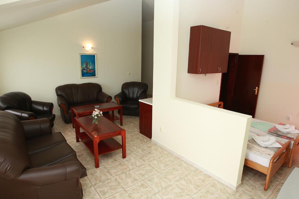 Hotel Vila Prestige Budva Szoba fotó