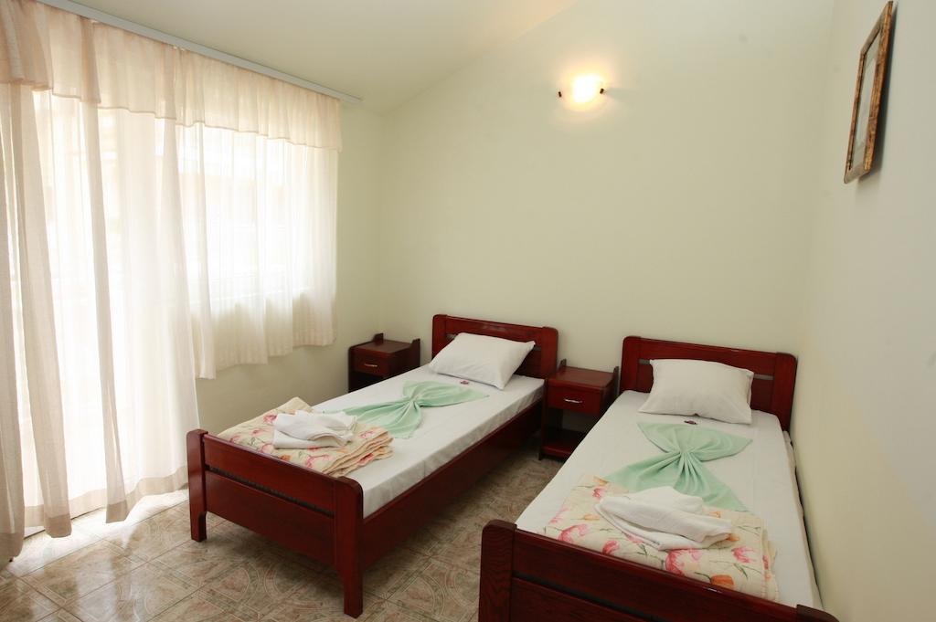 Hotel Vila Prestige Budva Kültér fotó